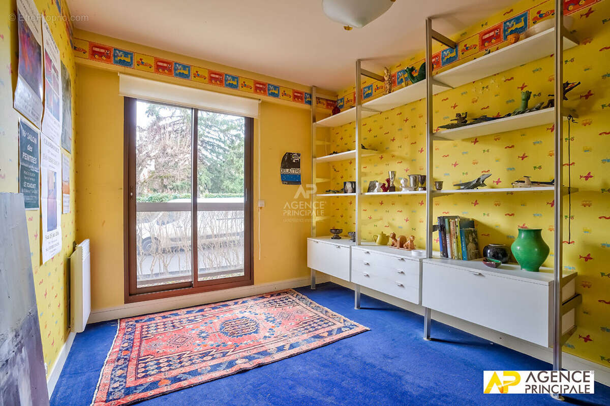 Appartement - Rez de jardin - Petit parc - Terrasse - photo 4