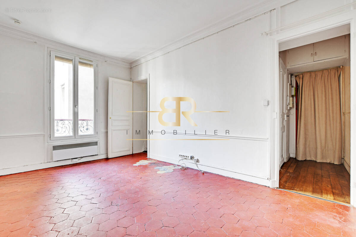 Appartement à PARIS-11E
