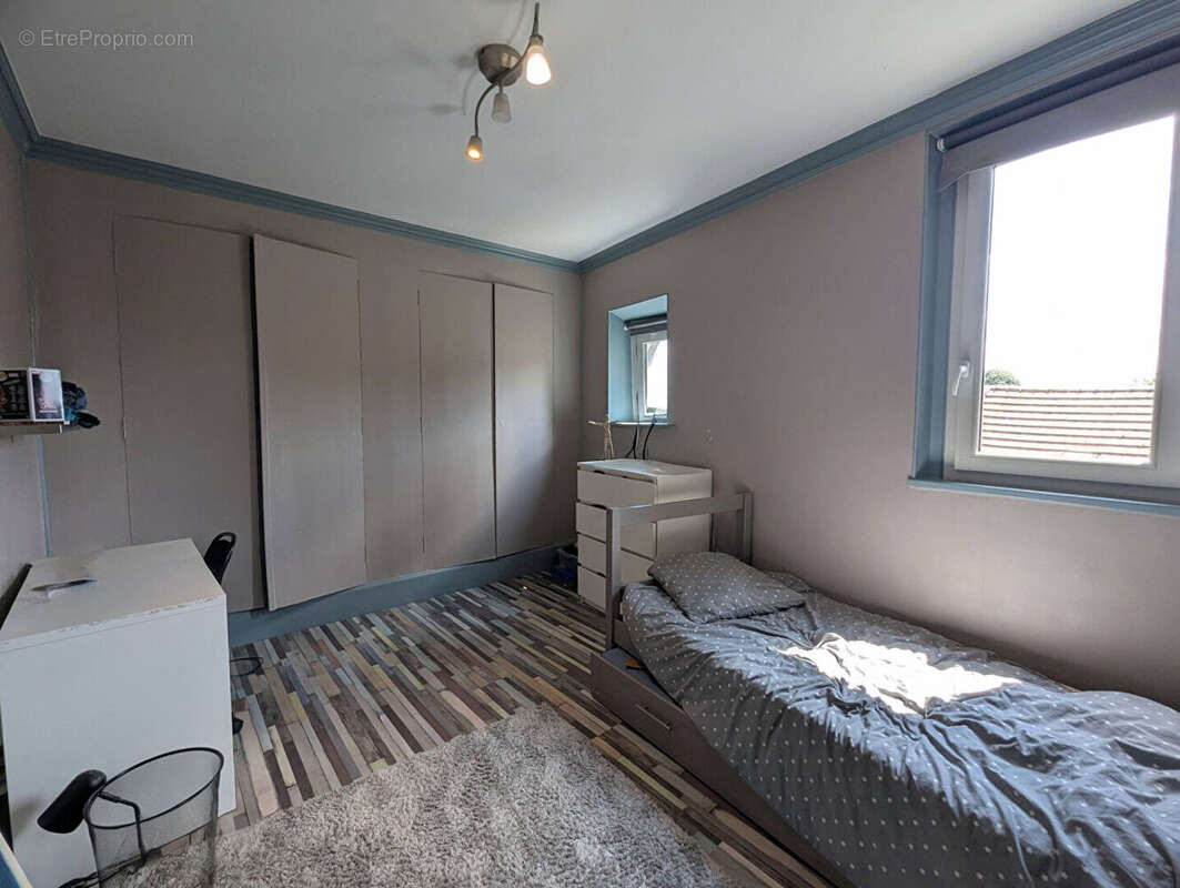 Maison à VILLIERS-LE-BEL