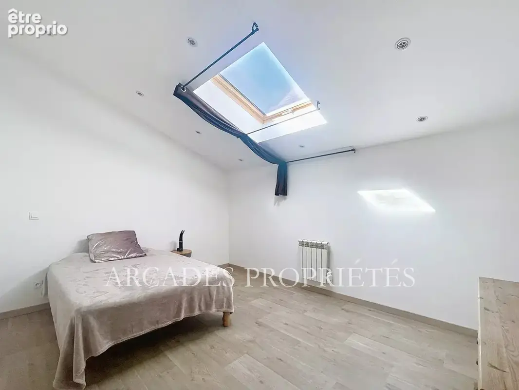 PROPRIETE Grande MAISON sur terrain paysagé - photo 11