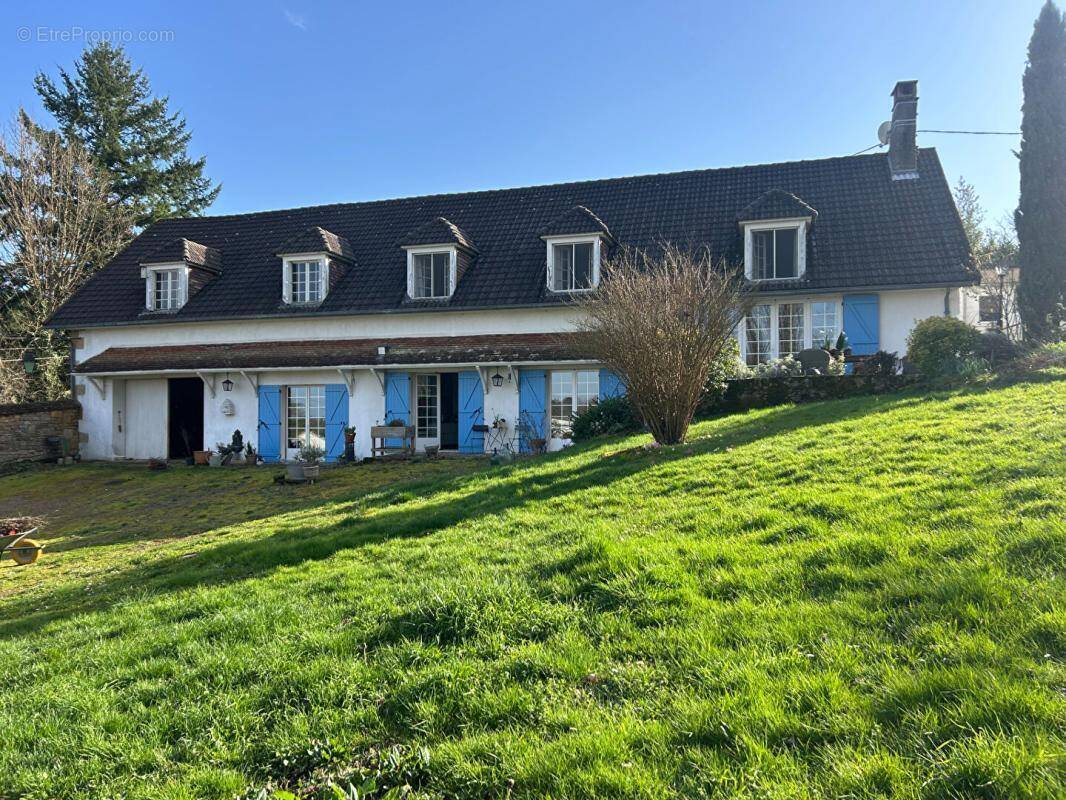 Maison à SAINT-BENIN-DES-BOIS