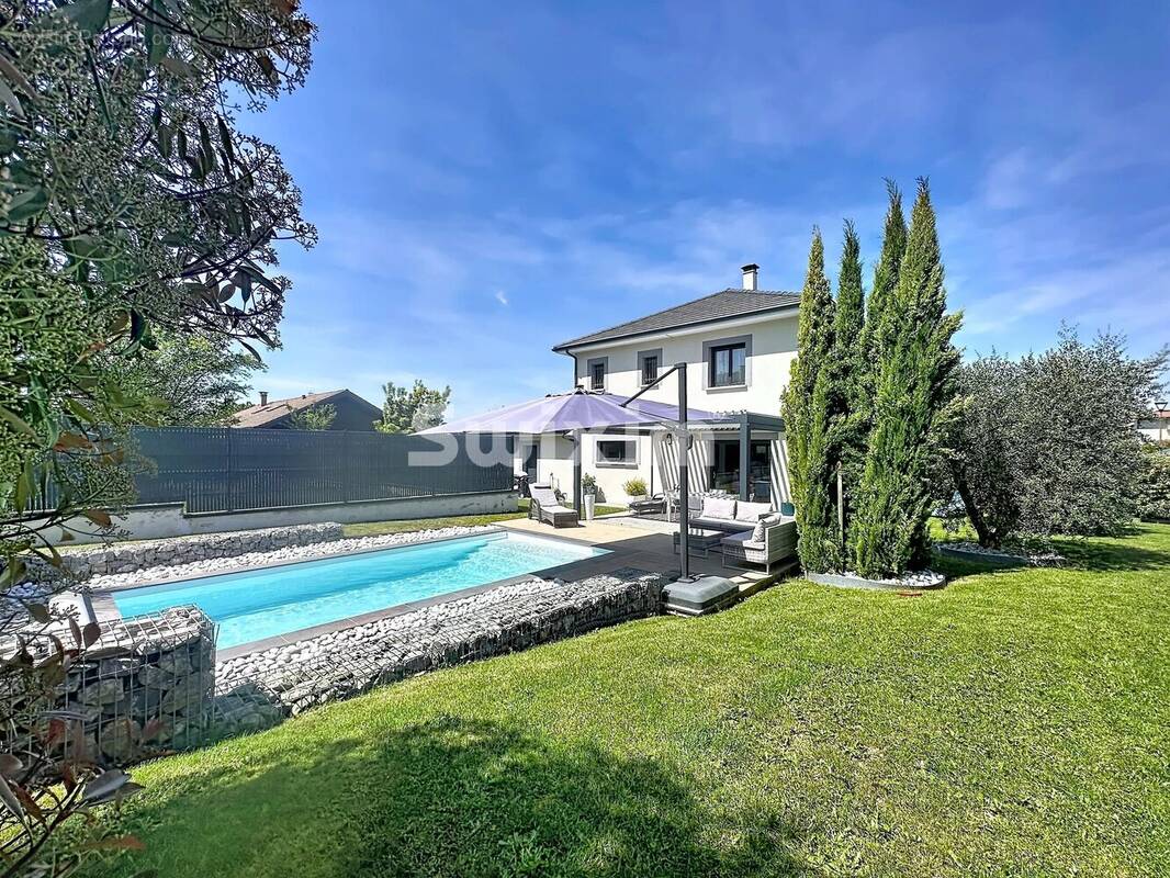 Maison à BRENTHONNE