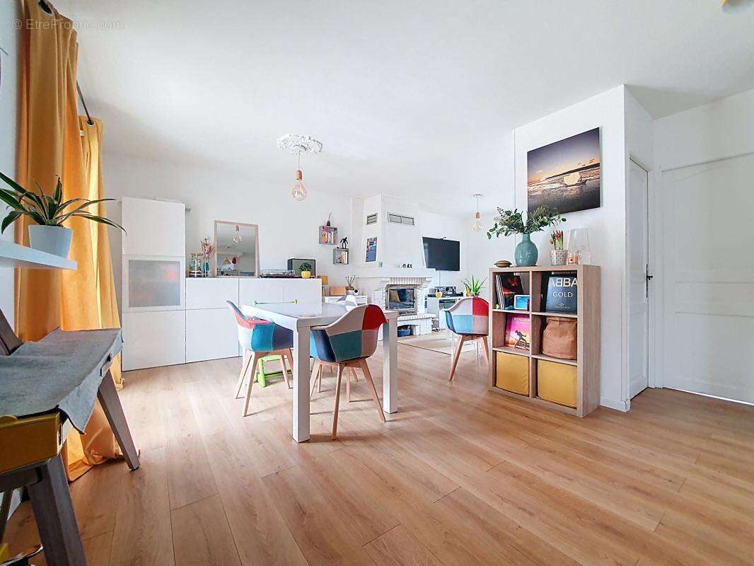 Maison à CHASSE-SUR-RHONE