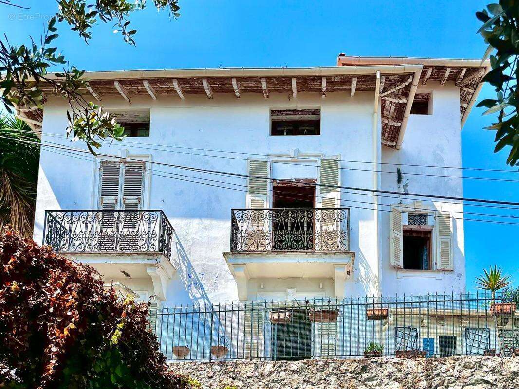 Maison à BEAUSOLEIL