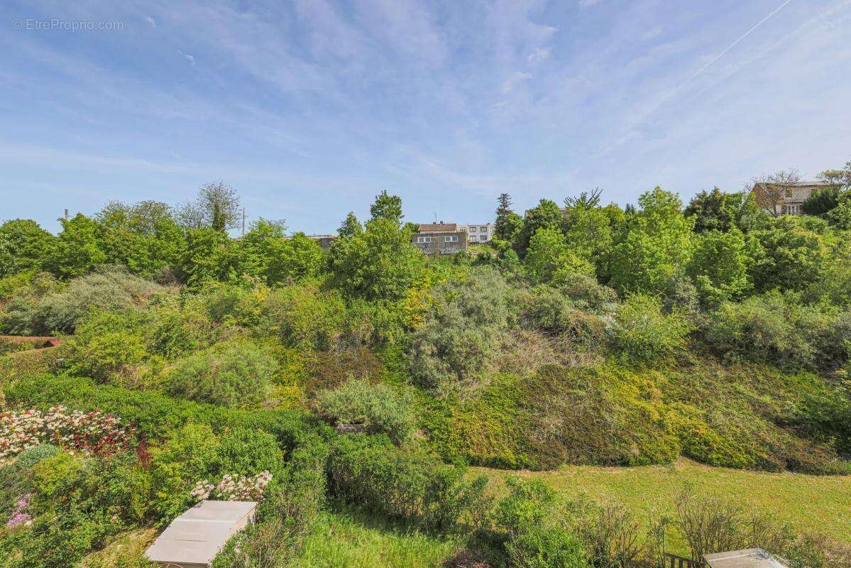 Appartement à CORBEIL-ESSONNES