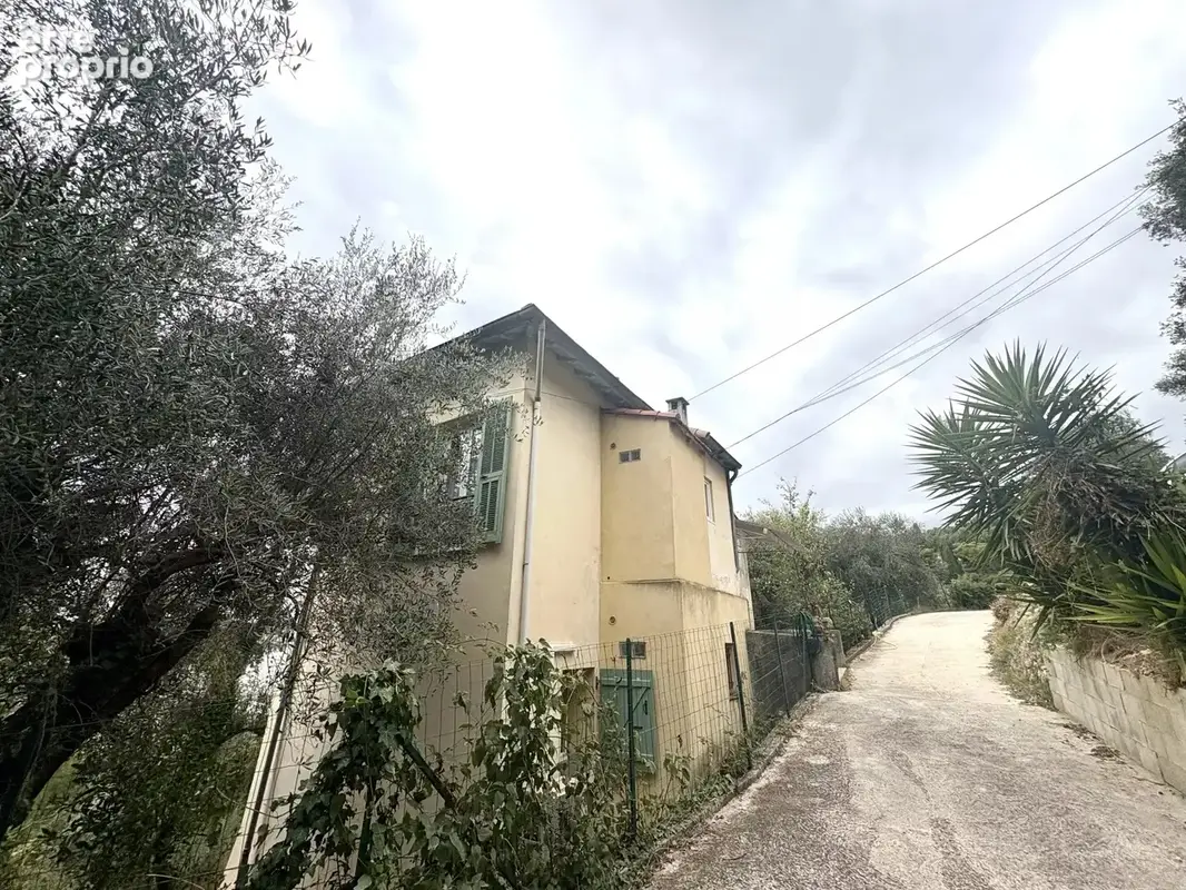 Maison individuelle de 170 m² / Immeuble - photo 3