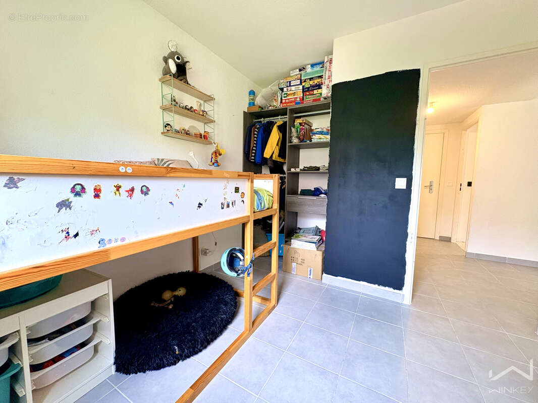Appartement à CARROS