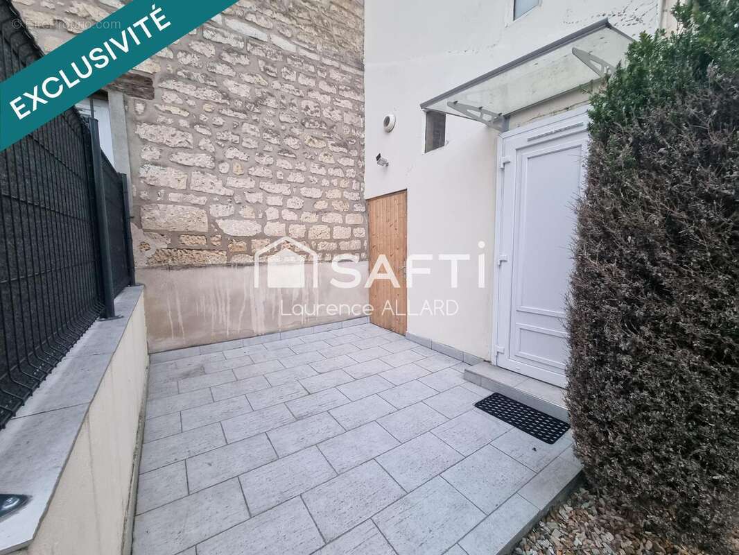Photo 6 - Appartement à CHAMPAGNE-SUR-OISE