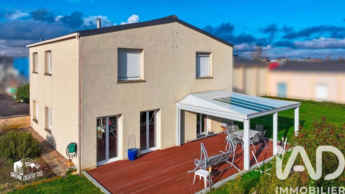 Photo 1 - Maison à MARLY