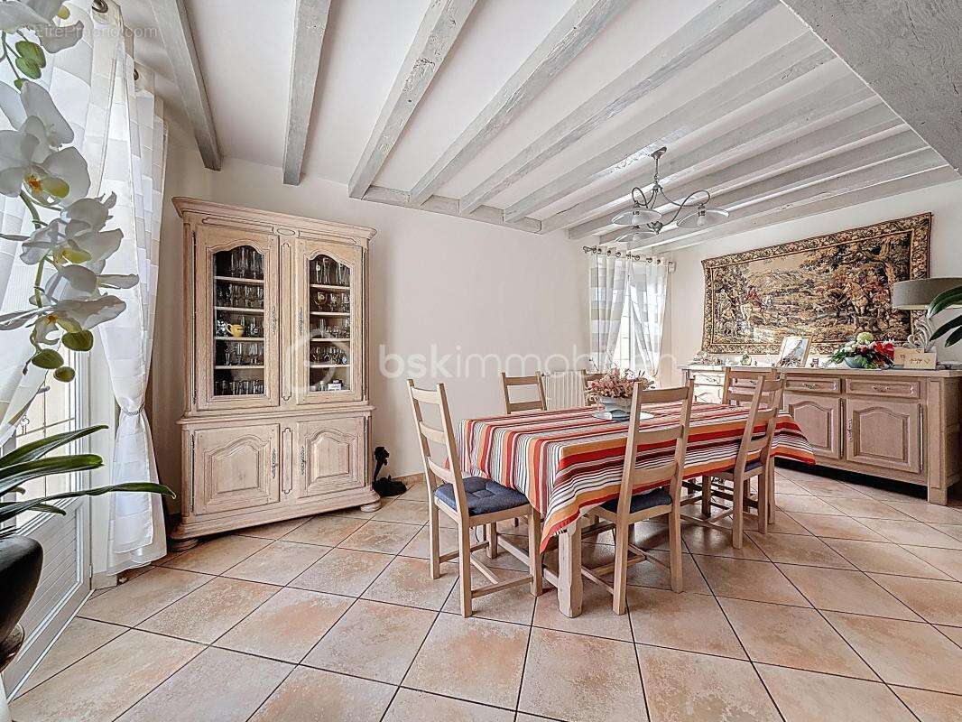 Maison à SELLES-SUR-CHER