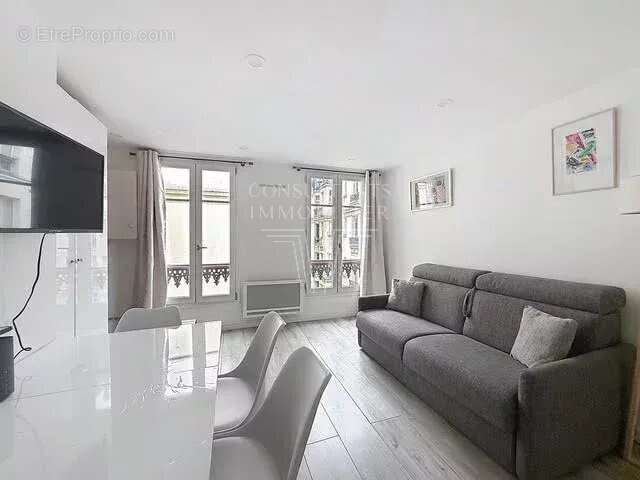 Appartement à PARIS-9E