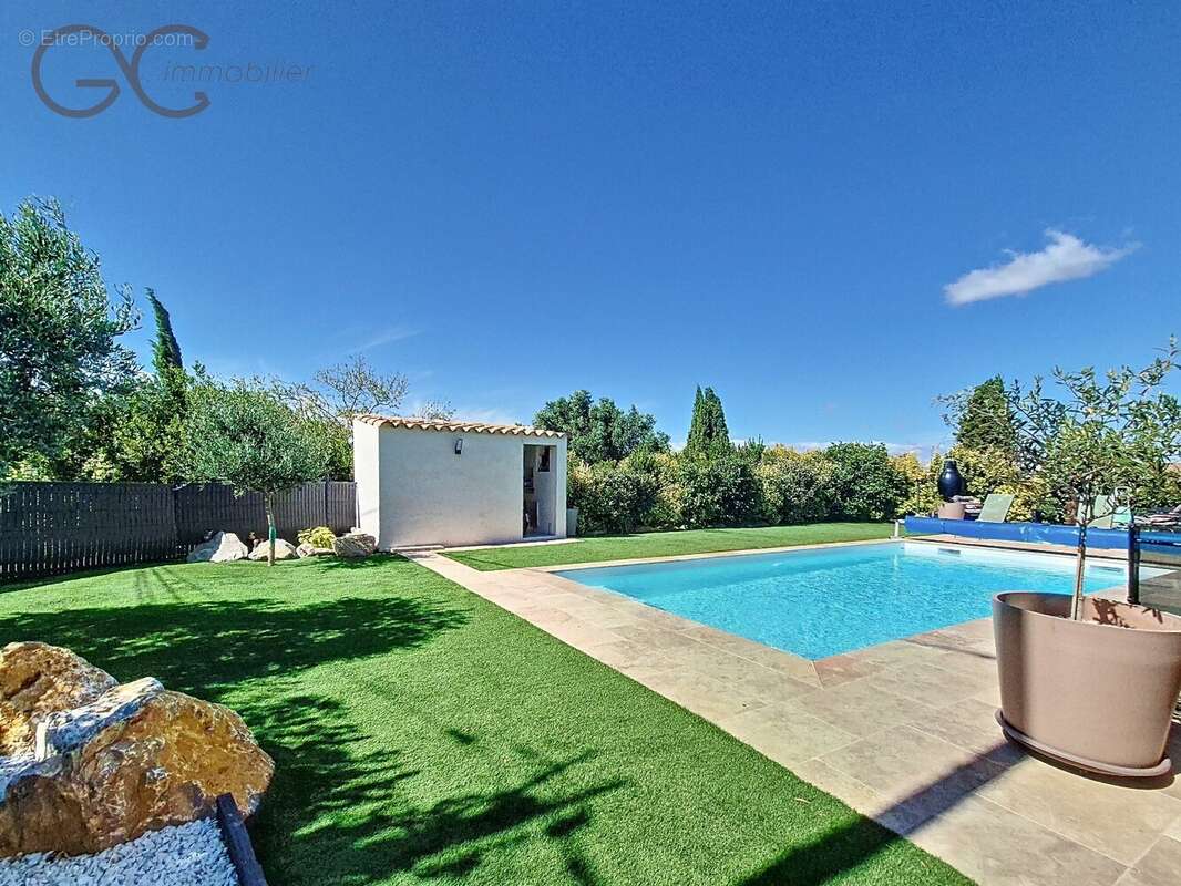 Maison à NISSAN-LEZ-ENSERUNE