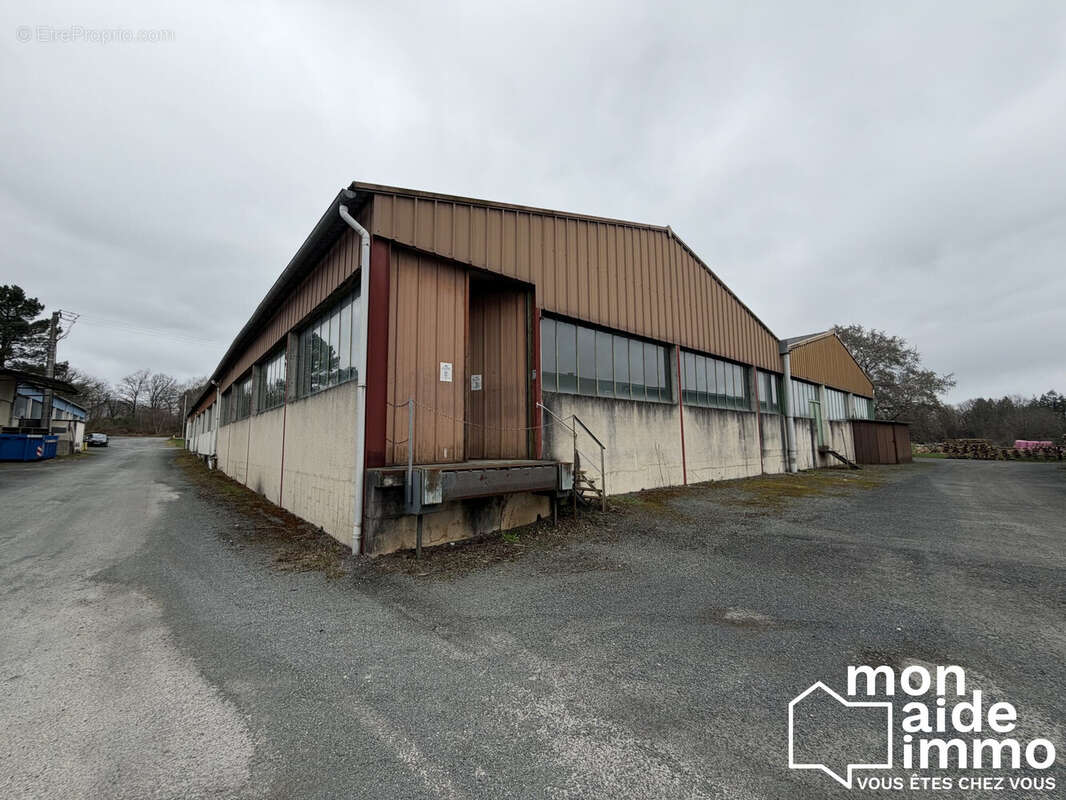 Commerce à NANTHEUIL