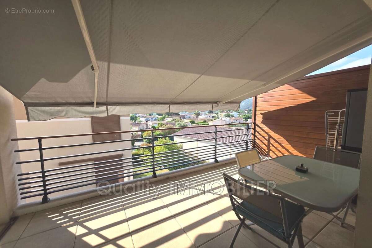 Appartement 44 m² à Chateauneuf-Grasse  - photo 2