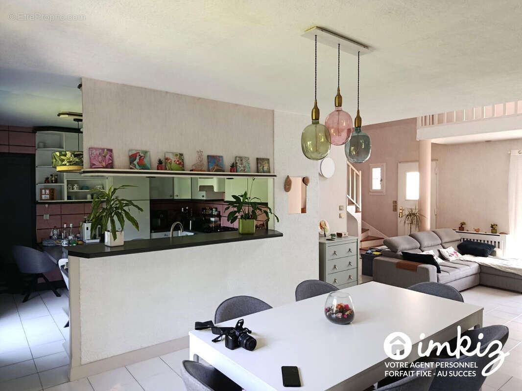 Maison de charme 154 m2 - 7 pièces - 5 chambres - photo 4