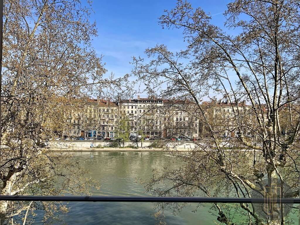 Appartement à LYON-5E