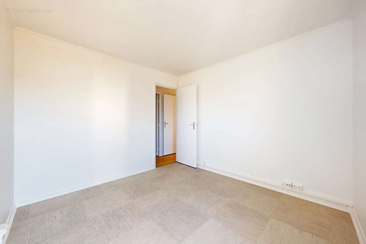 Appartement à COULOMMIERS