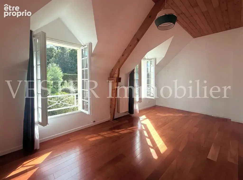 Demeure de caractère en pierre de saint-maximin sur un terrain de 2 850 m² - photo 15
