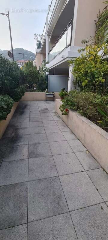 Appartement à ROQUEBRUNE-CAP-MARTIN