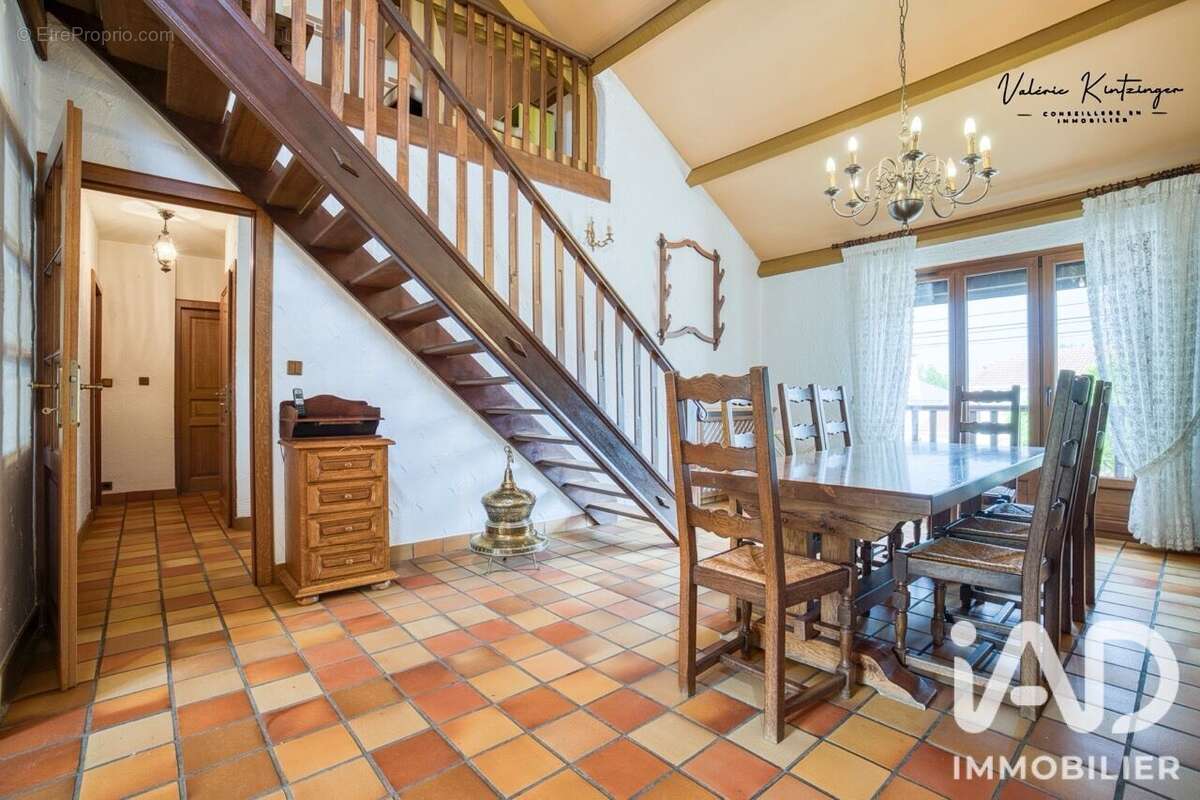 Maison 105 m² à Fameck  - photo 8