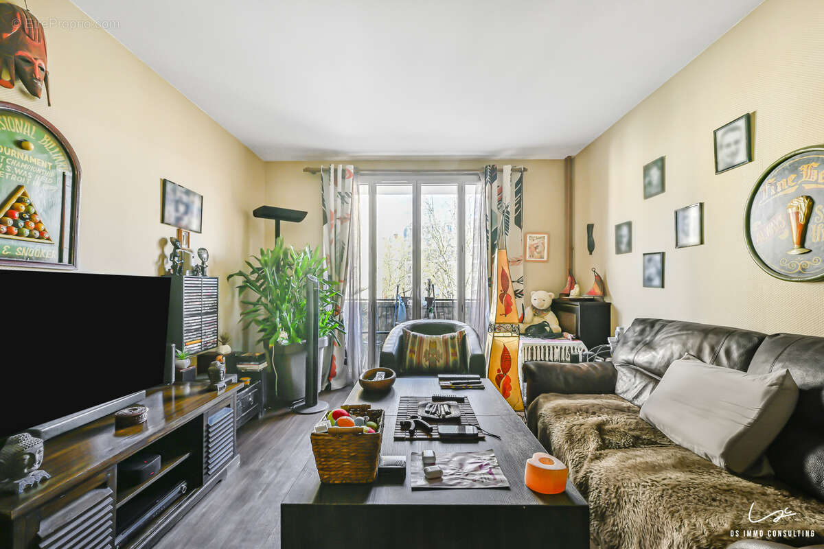Appartement à PARIS-20E