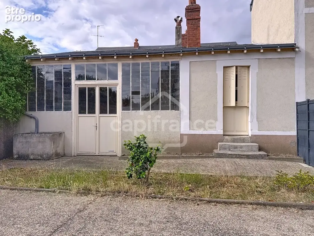 Maison Velpeau à rénover, jardin et accès voiture - photo 5