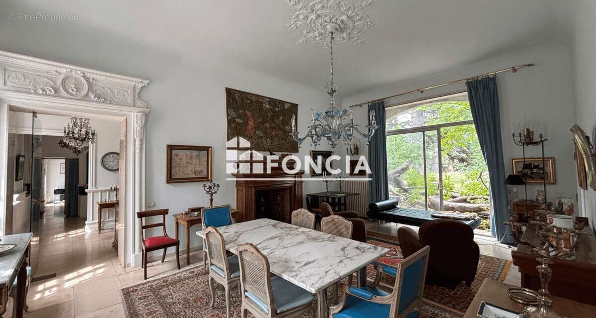 Maison à CAISSARGUES