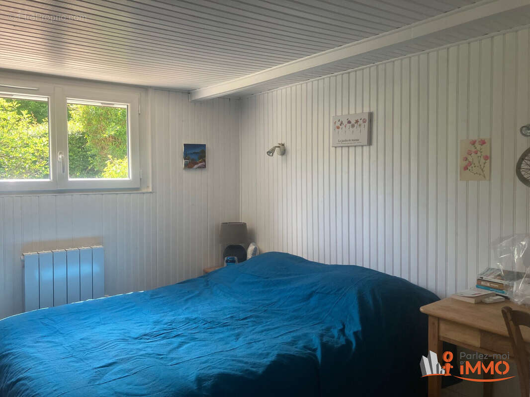 Maison à SAINT-SAUVEUR-EN-PUISAYE