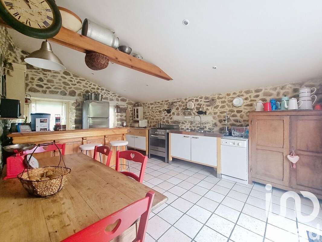Photo 8 - Maison à ROSTRENEN