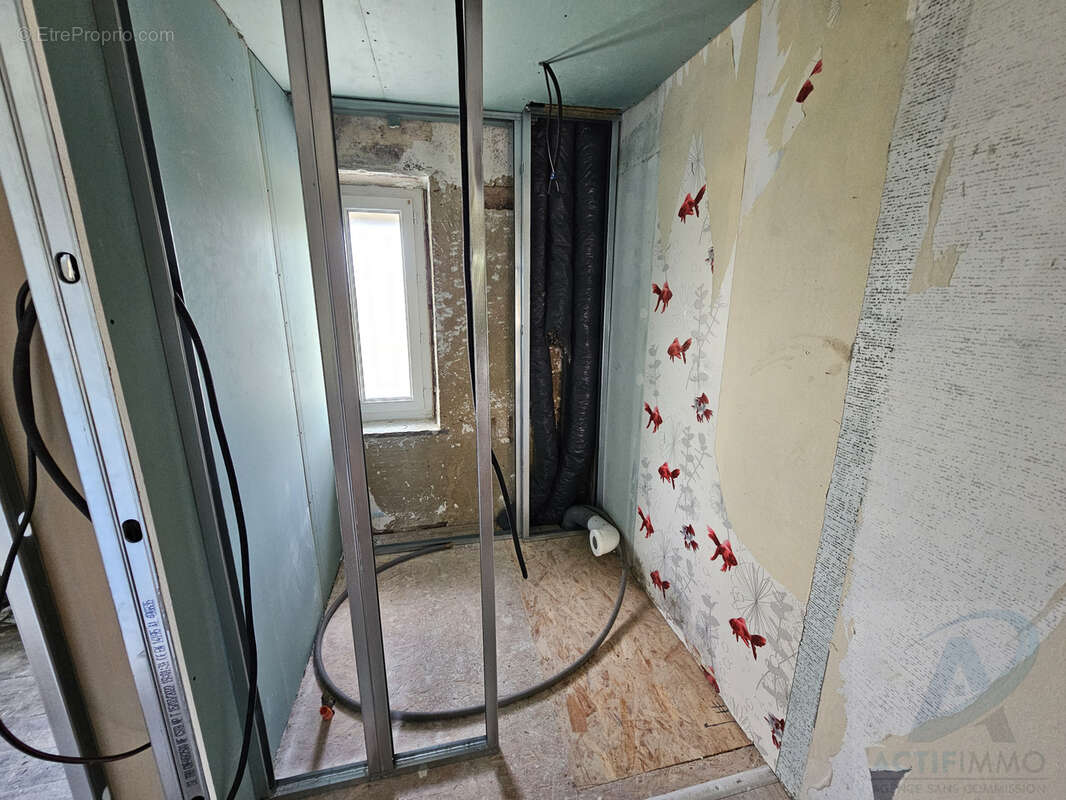  Maison à rénover. - photo 6