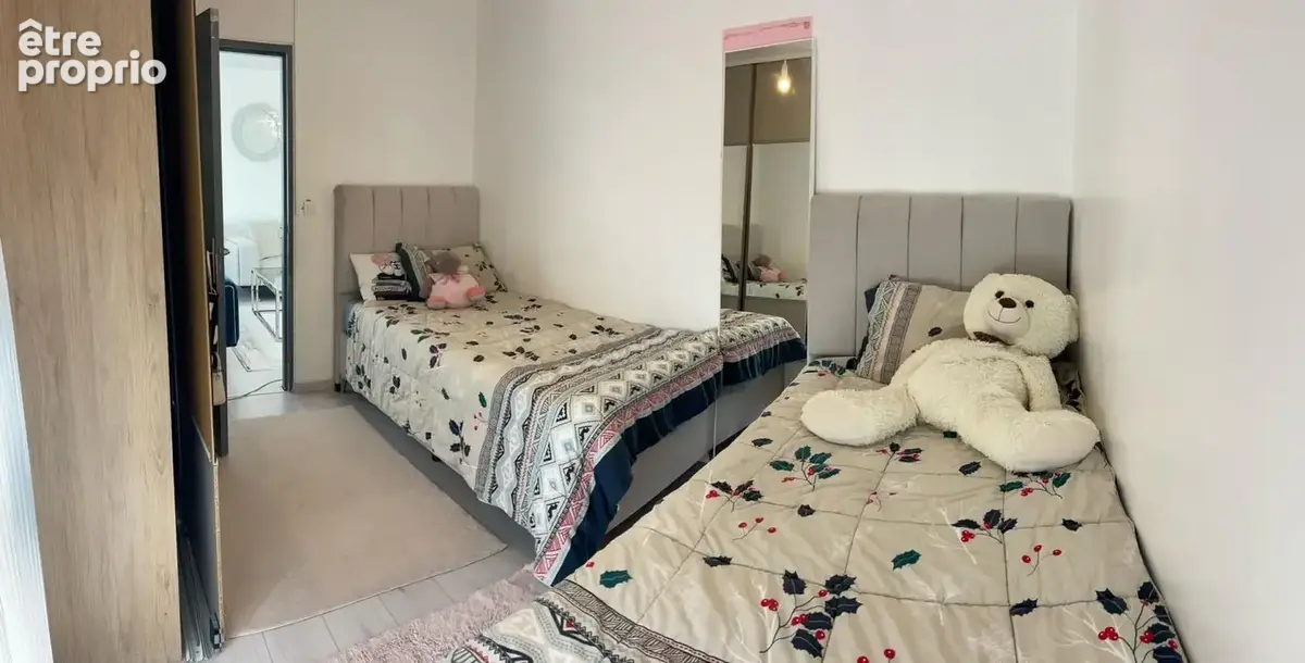 Appartement 104 m² à Cenon  - photo 8