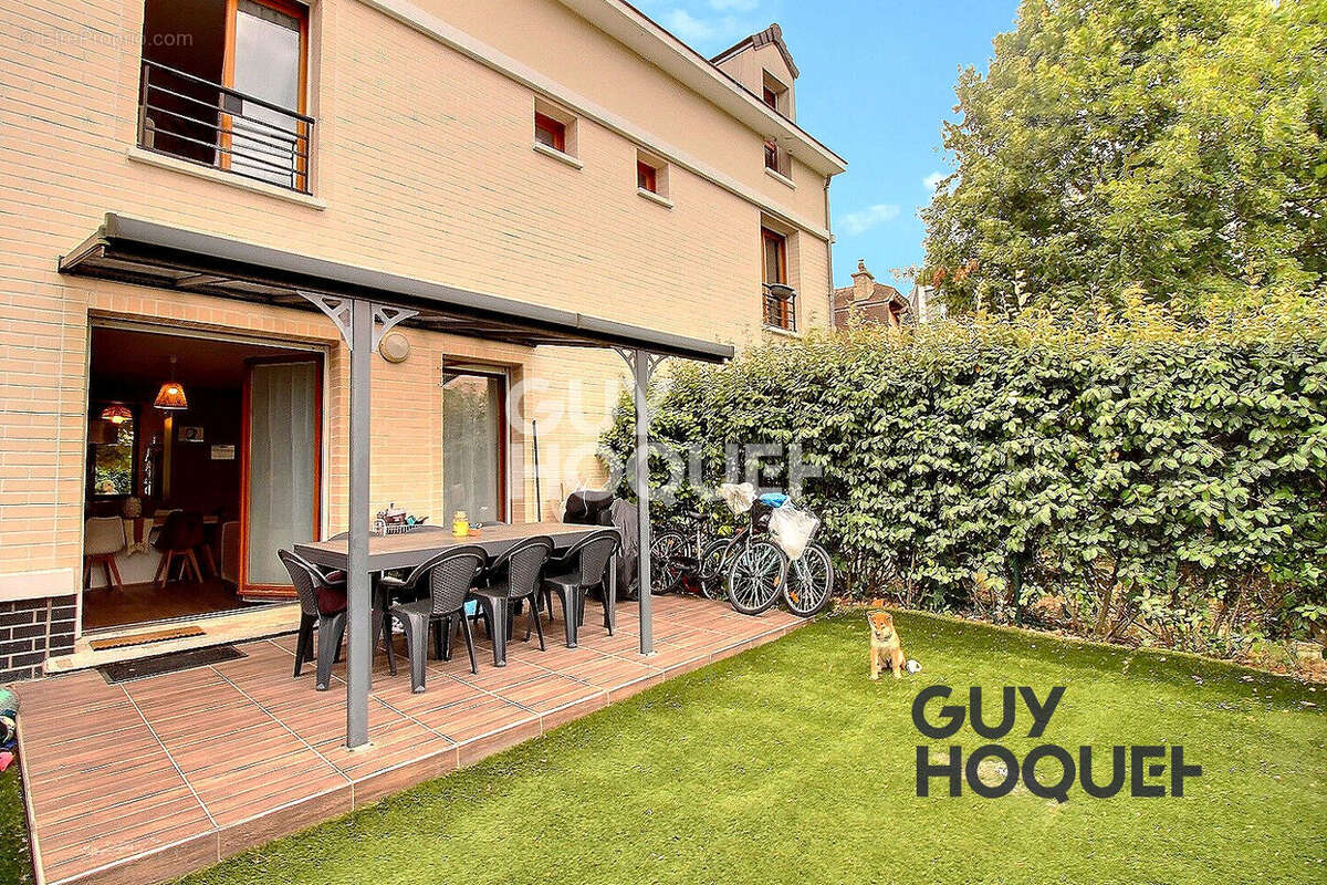 Maison à LIMEIL-BREVANNES