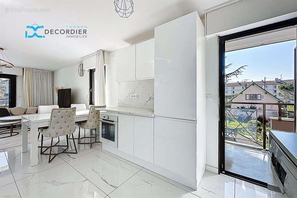 Appartement à THONON-LES-BAINS