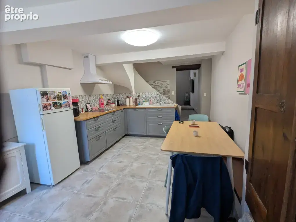 Maison de village 2 chambres et VASTE REMISE - photo 2