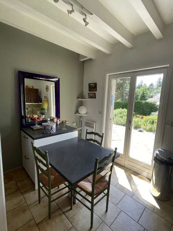 Maison à LE CHAMBON-SUR-LIGNON