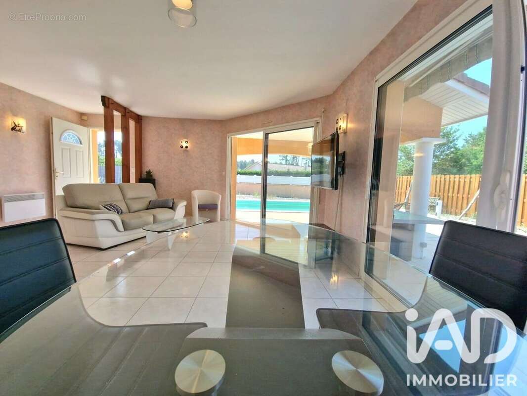 Maison 85 m² à Herm  - photo 9