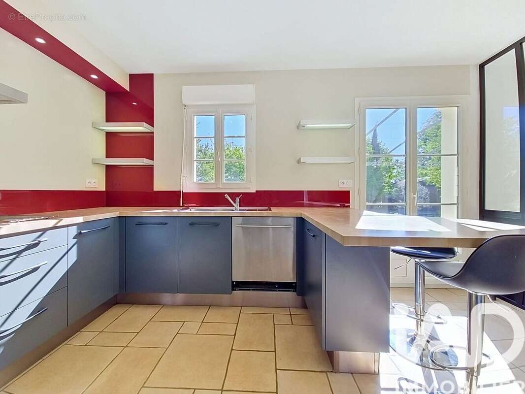 Photo 4 - Maison à LUYNES