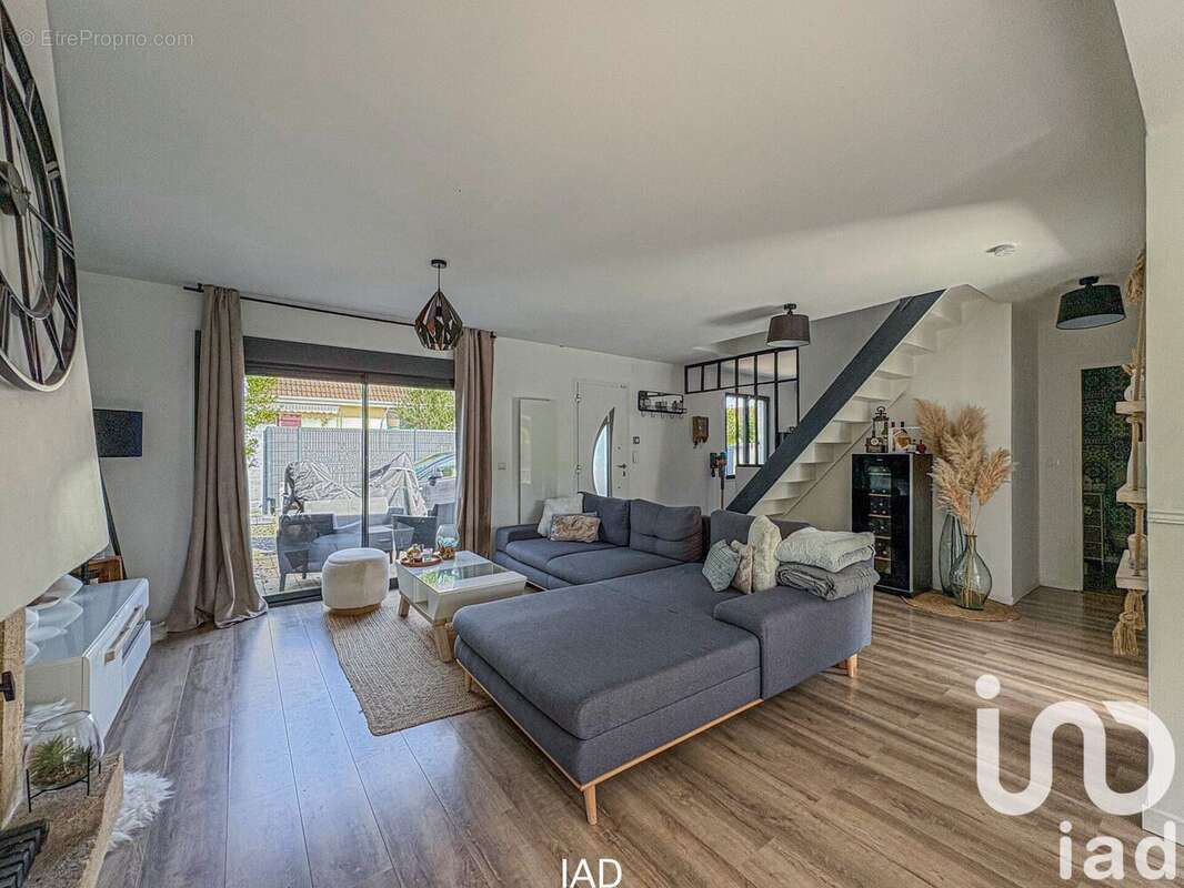 Photo 2 - Maison à PORCHEVILLE