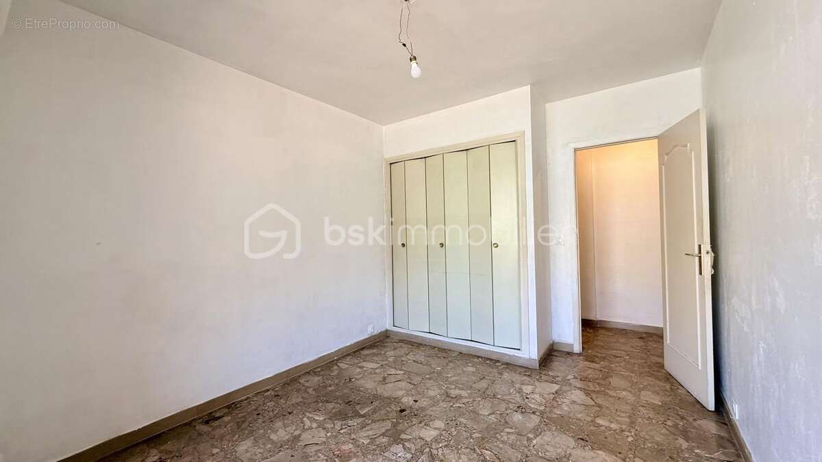 Appartement à VENCE