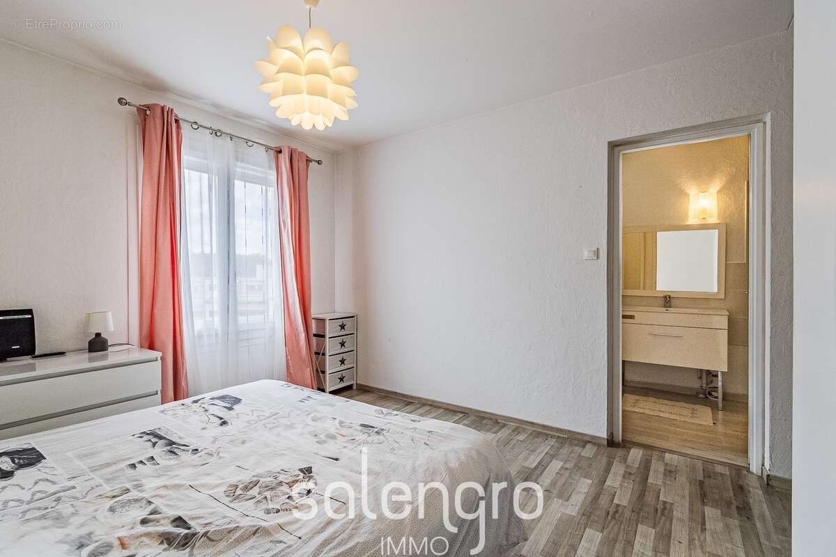 Appartement à VILLEURBANNE
