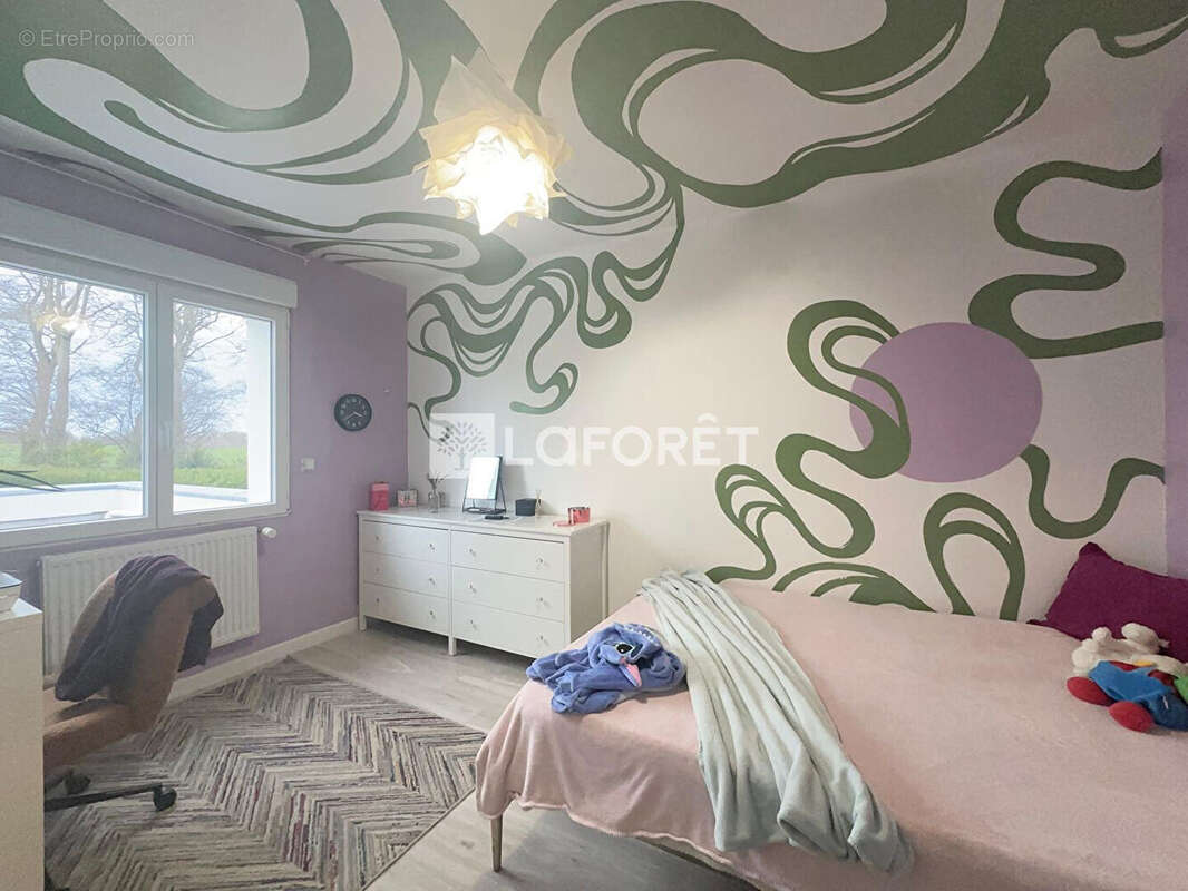 Appartement à THAON