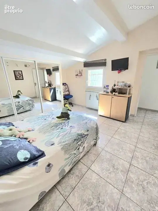 Maison T8 190 m² /jardin 730 m² + dépendance 