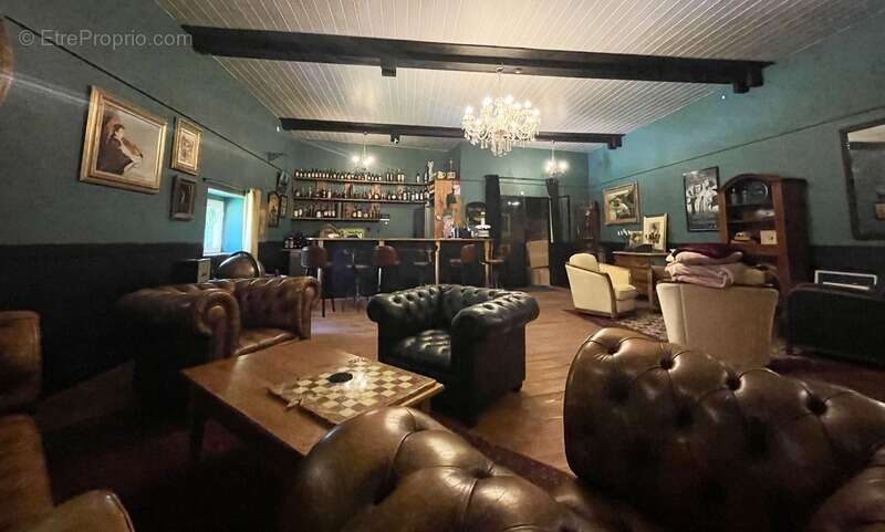 Château + gîte avec activité d’hébergement touristique proche de COGNAC (16) - photo 7