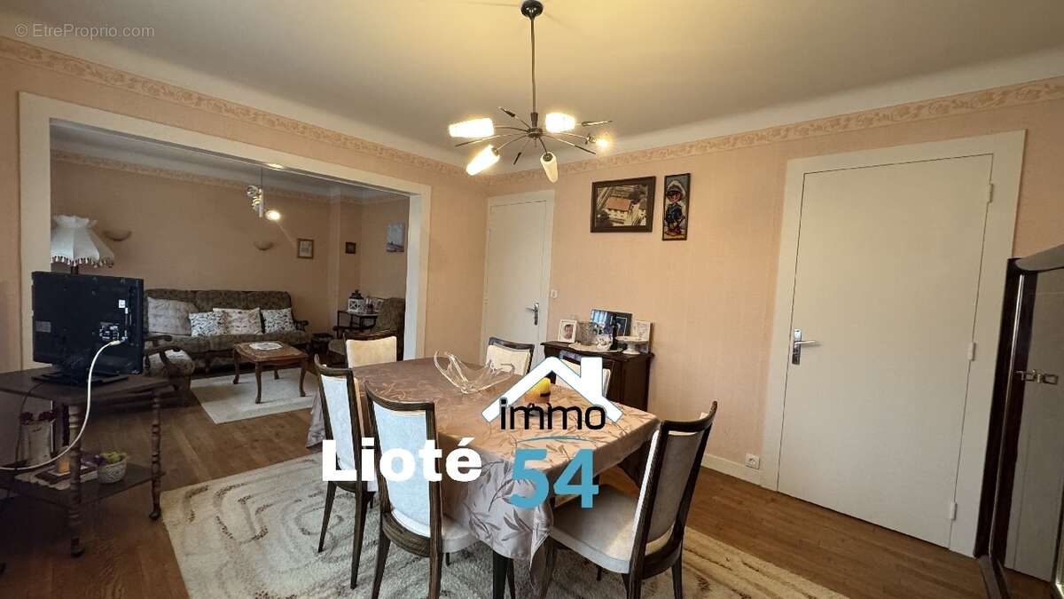 Maison à HARAUCOURT