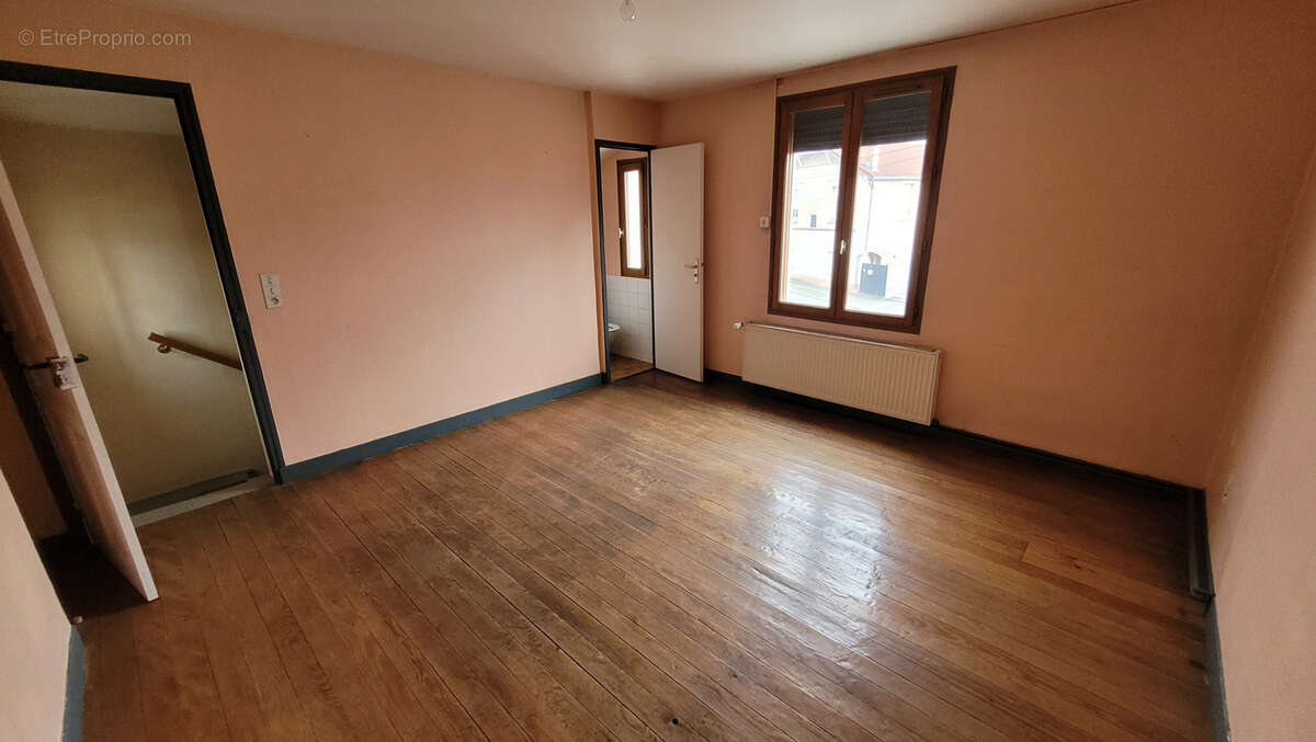 Maison à SAINT-ANDRE-LES-VERGERS