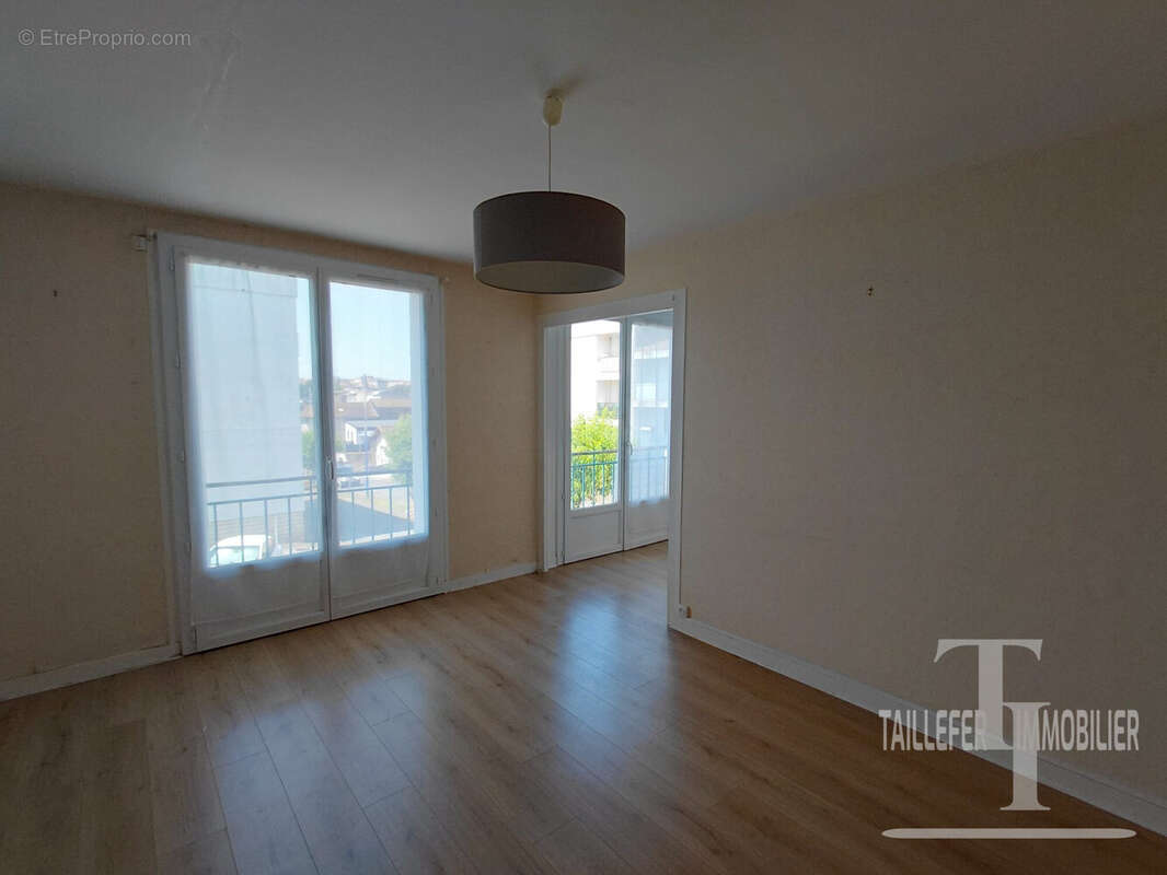 Appartement 55 m² à Perigueux  - photo 3