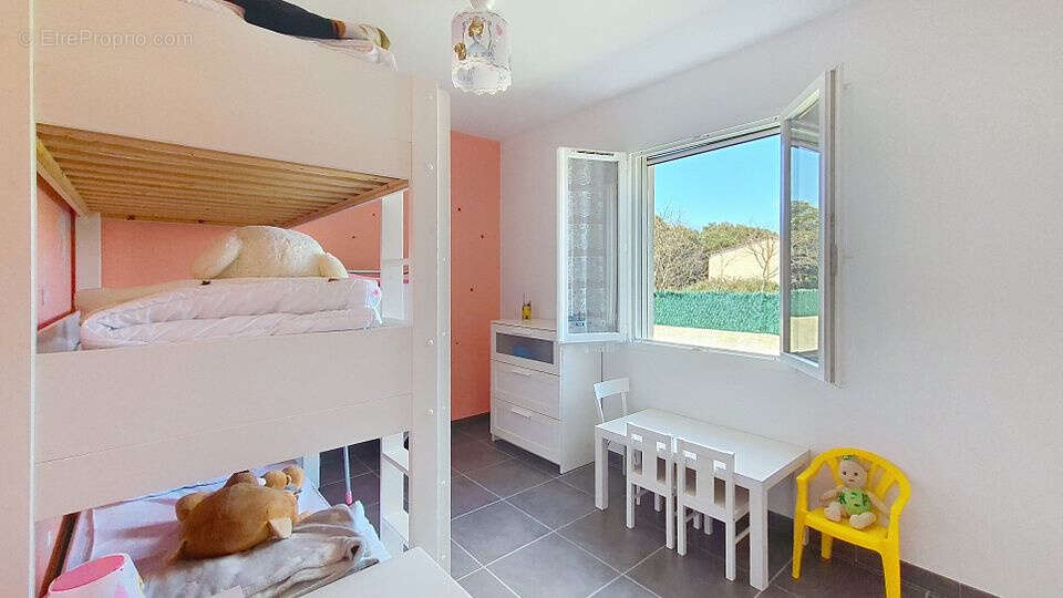Maison à AUJARGUES