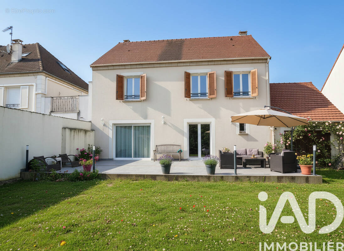 Photo 1 - Maison à SAINT-BRICE-SOUS-FORET