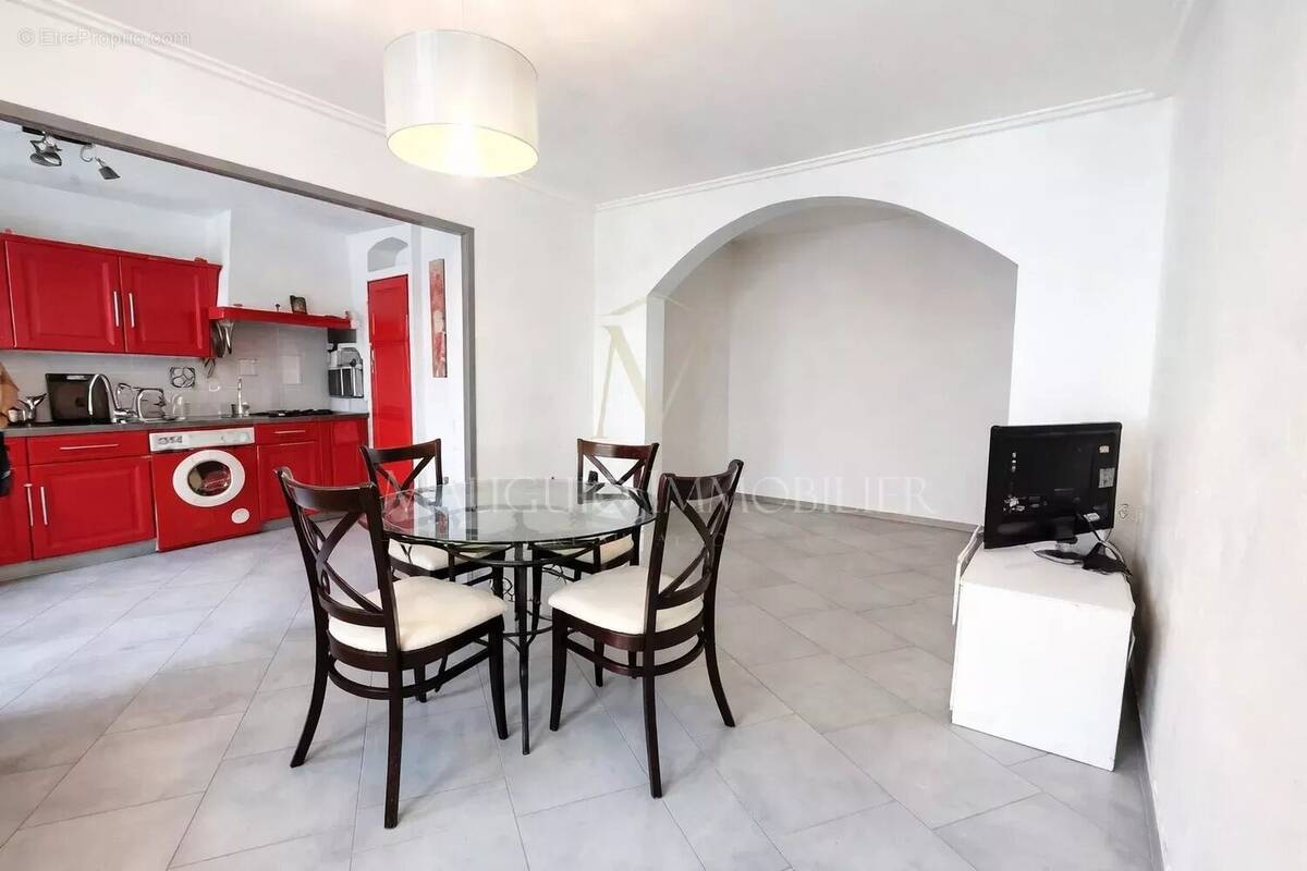 Maison à LANSARGUES