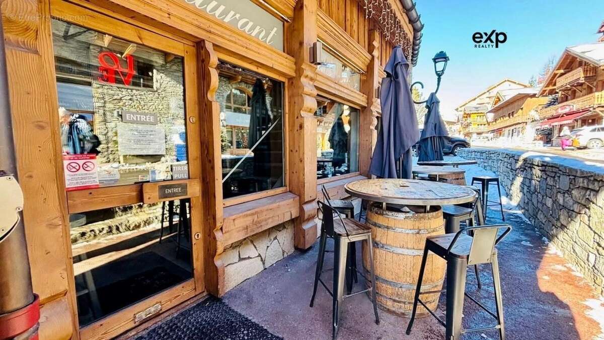 Commerce à LES ALLUES